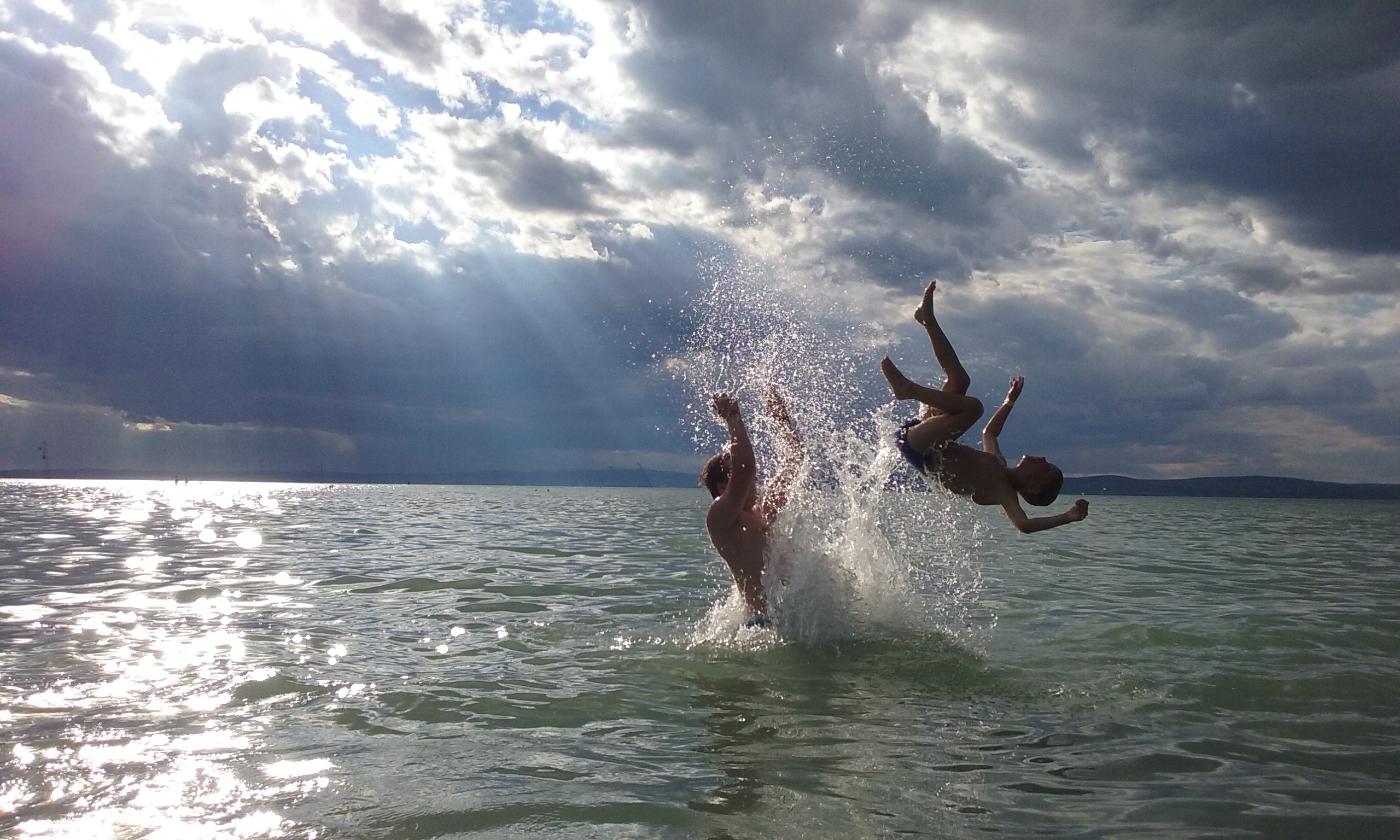 Matsek a jeho salto v Balatonu 